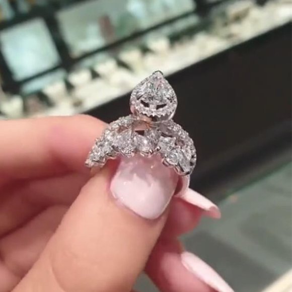 💎 925 Silver Plated Water Drop Shaped Cubic Zirconia Ring, MARR9473 - Picture 3 of 5